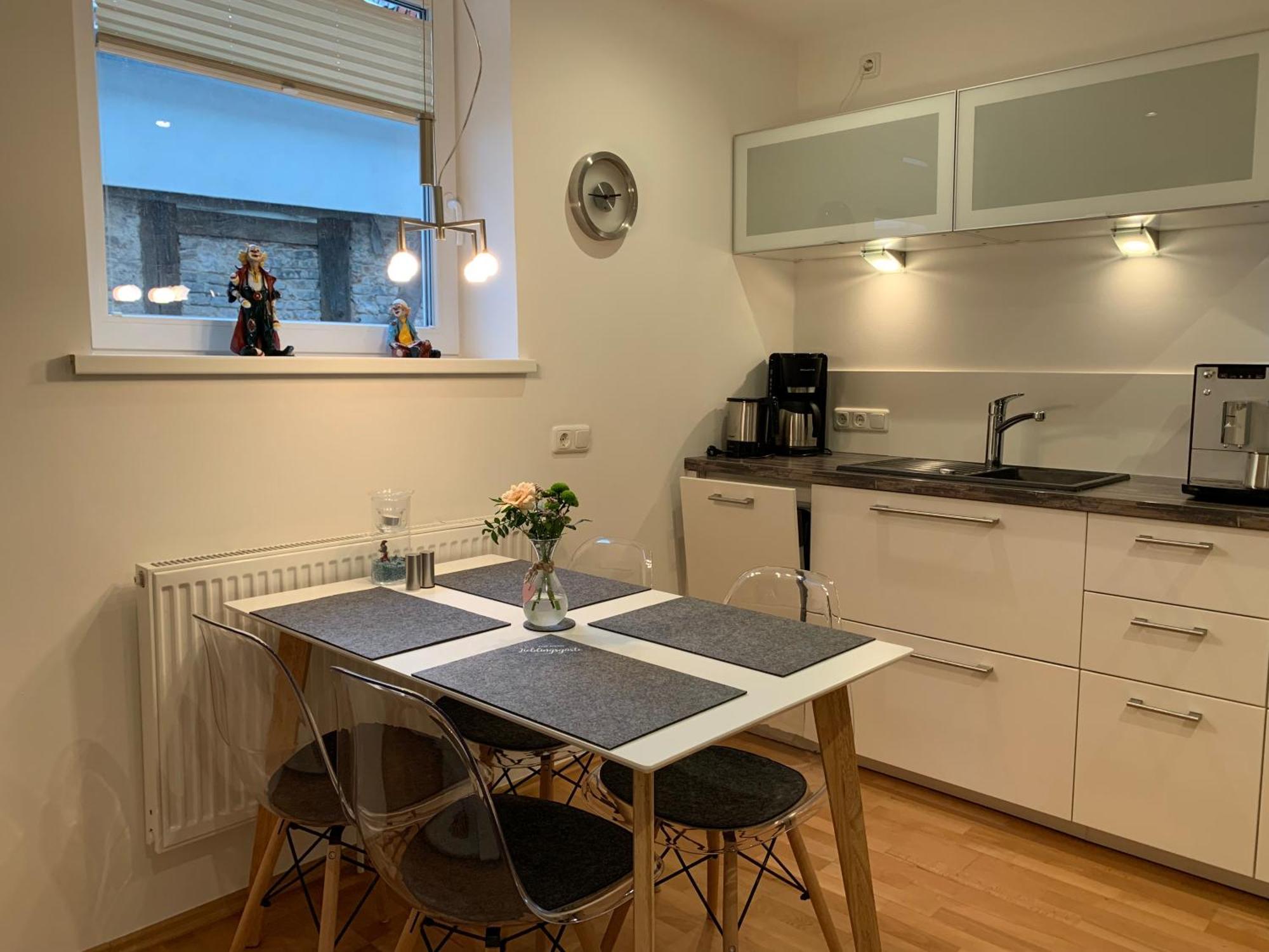 Ferienwohnung Janus Altstadt-Hameln Haus 2 Inklusive Parkplatz - Mit Und Ohne Terrasse Oder Loggia Hamelín Exterior foto
