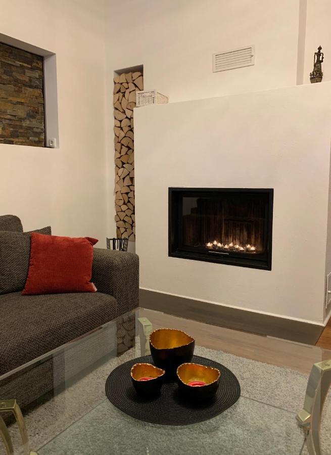 Ferienwohnung Janus Altstadt-Hameln Haus 2 Inklusive Parkplatz - Mit Und Ohne Terrasse Oder Loggia Hamelín Exterior foto